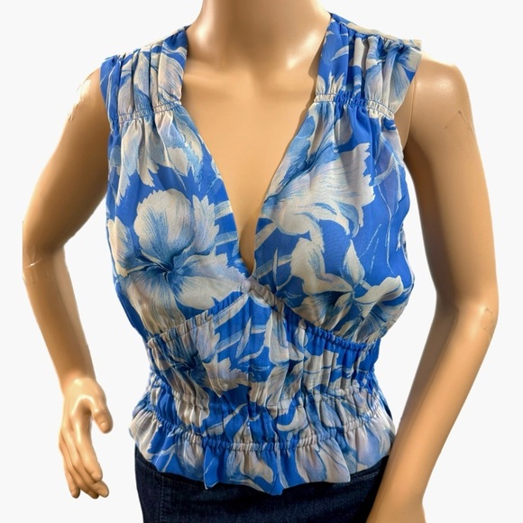 Steve Madden Blue Floral Smocked Crop Top Sleeveless Ruched Blouse Size XS - Picture 3 of 10